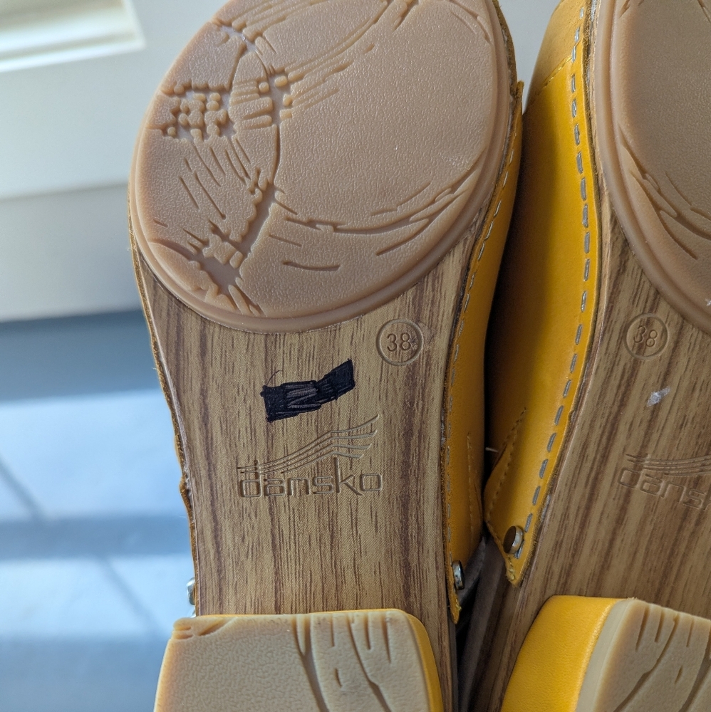 Dansko Madalyn Sandal Mustard Yellow Women's 38‎ - Picture 15 of 16